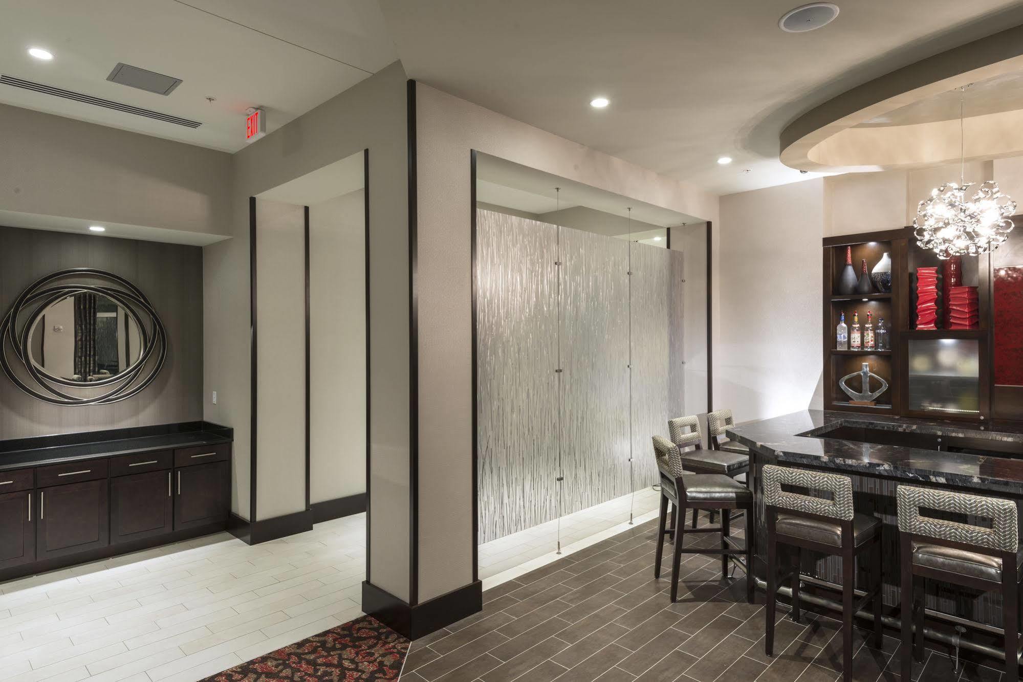 Residence Inn By Marriott Boston Needham Exteriör bild